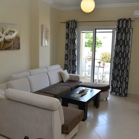 Ria's Apartment Ksamil