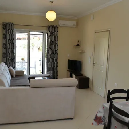 Ria's Apartment Ksamil