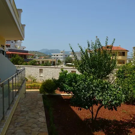 Ria's Apartment Ksamil