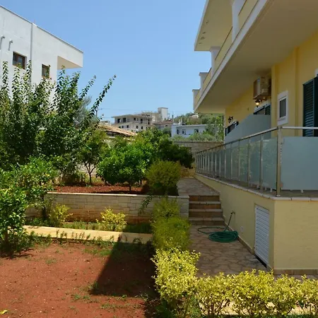 Ria's Apartment Ksamil
